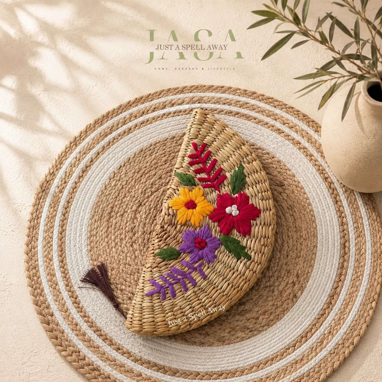 Flora Multicolour Reed Grass Clutch